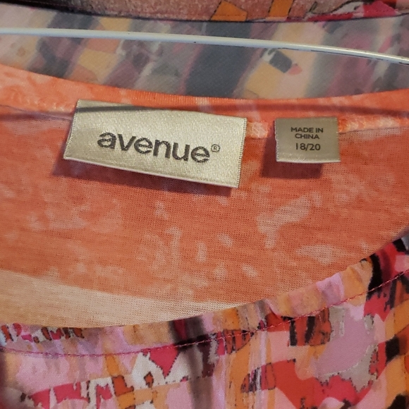 Blouse - Picture 3 of 5